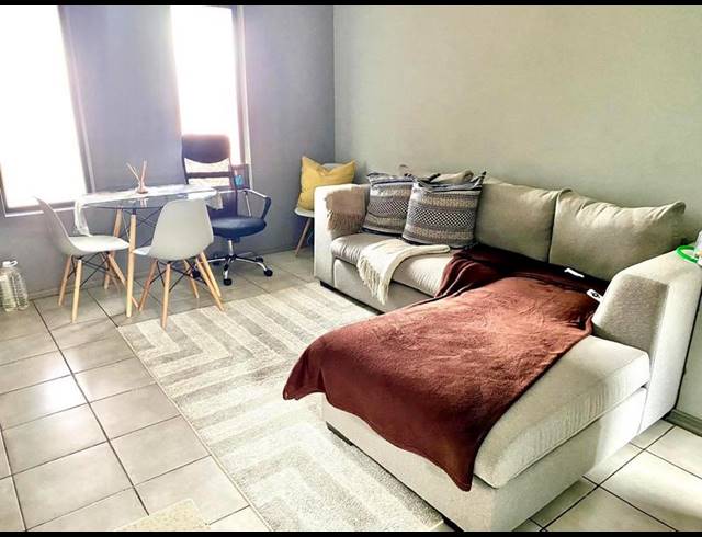 2 BEDROOM APARTMENT FOR SALE IN WITPOORTJIE